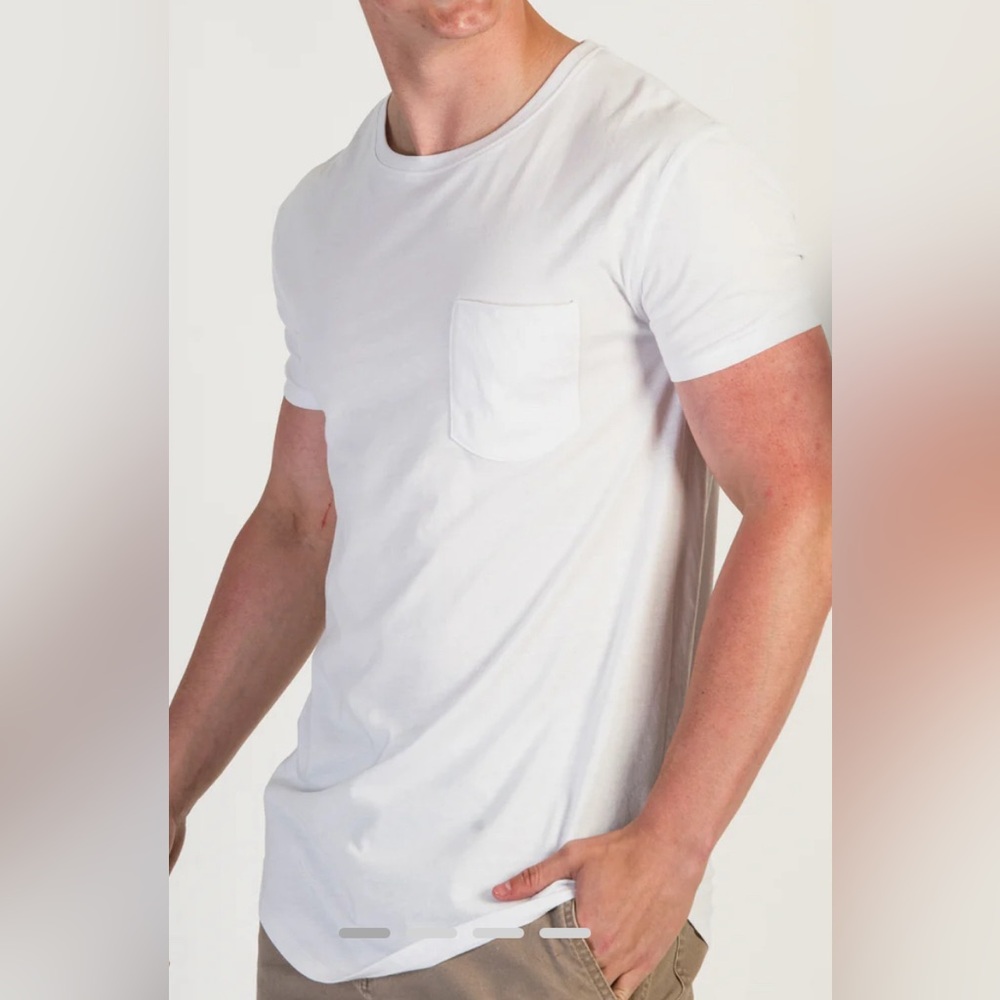 Essentials T-Shirt - Size Large